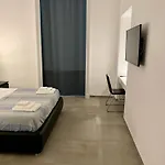 Napoli Centrale Suite アパート ナポリ