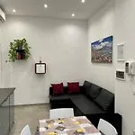 アパート Napoli Centrale Suite *