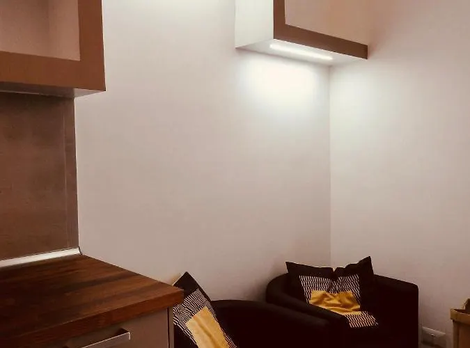 Napoli Centrale Suite نابولي