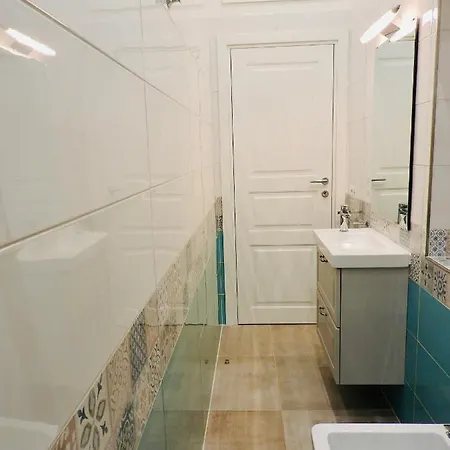 Napoli Centrale Suite Apartment Naples