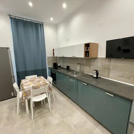 Apartment Napoli Centrale Suite