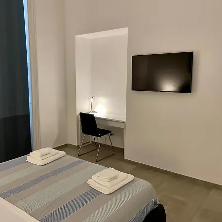 Apartamento Napoli Centrale Suite Nápoles