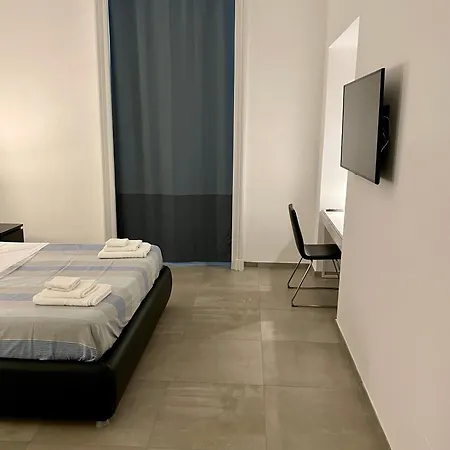 Napoli Centrale Suite Apartamento Nápoles