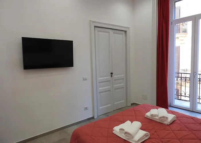 Napoli Centrale Suite Apartment Neapel