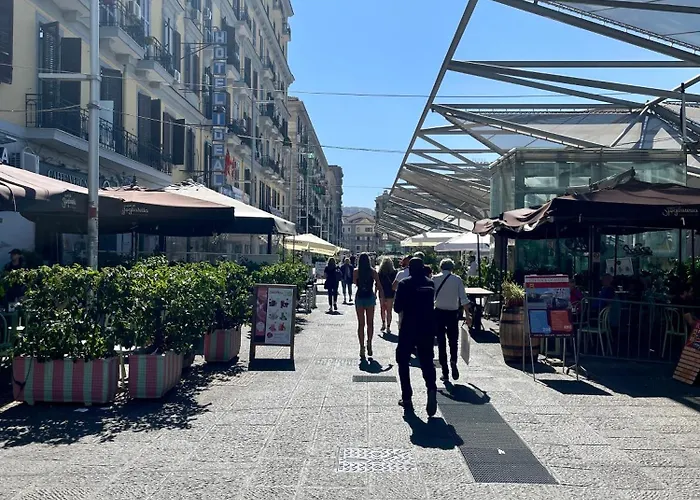 Apartment Napoli Centrale Suite *