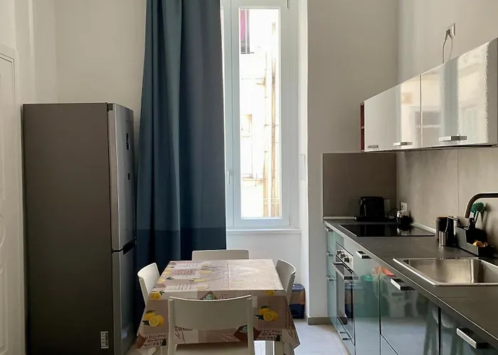 Apartment Napoli Centrale Suite